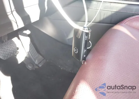 2022 Mazda Cx-30 Carbon Edition z USA, uszkodzony, nr VIN 3MVDMBCL3NM432639